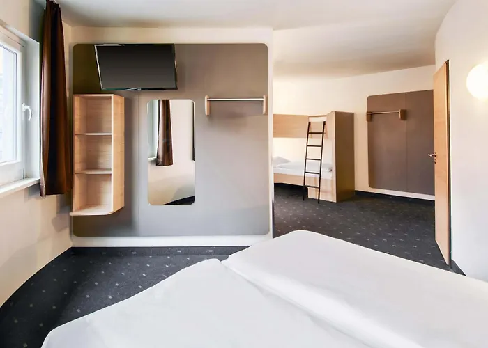 B&B Hotel Würzburg-City